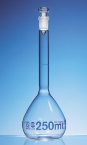 Volumetric flasks, BLAUBRAND®, class A, DE-M, Boro 3.3, with glass stopper, USP batch certificate